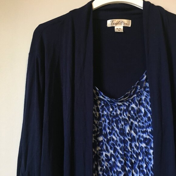 Dark Navy Blue Open Waterfall Cardigan With Pintuck Blue Animal Print Tank Top - Picture 3 of 16